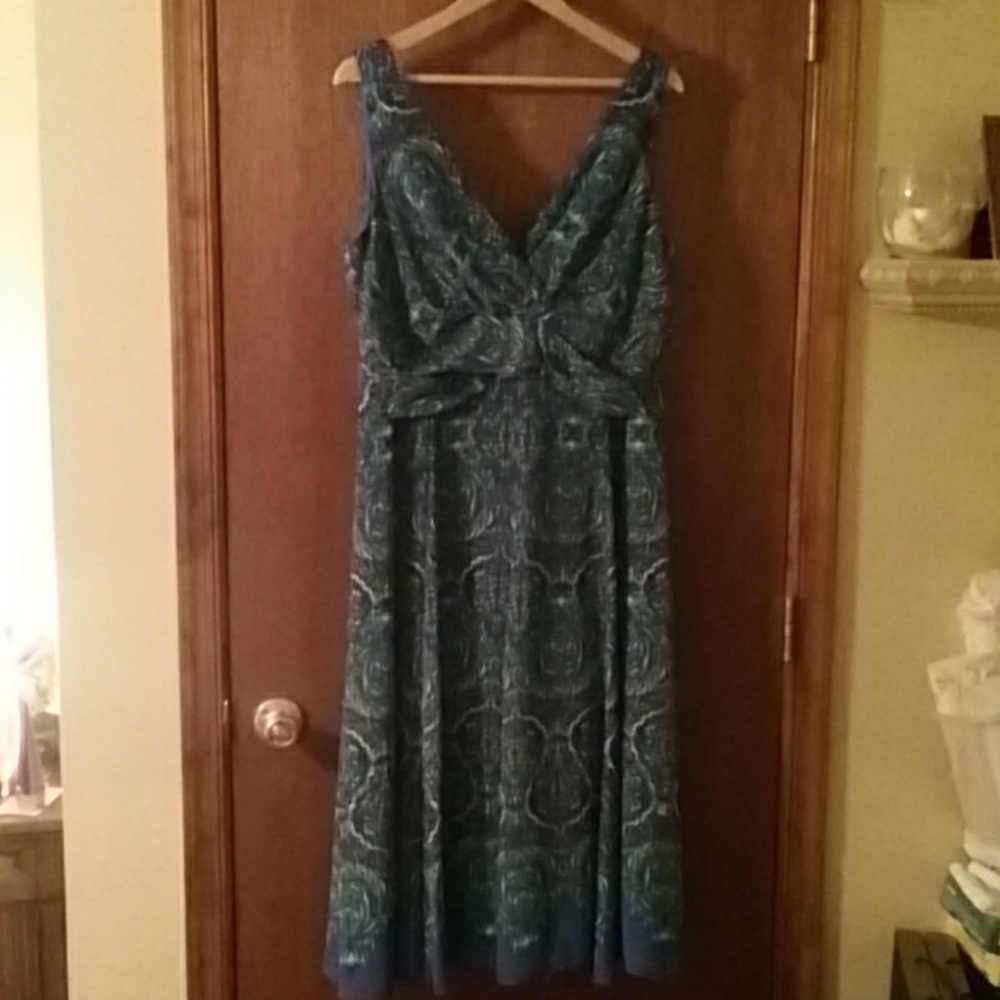 Women's dress - size 16
